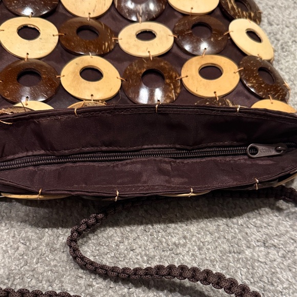 Brown and Tan wood Beaded Women's Bag - Picture 10 of 10